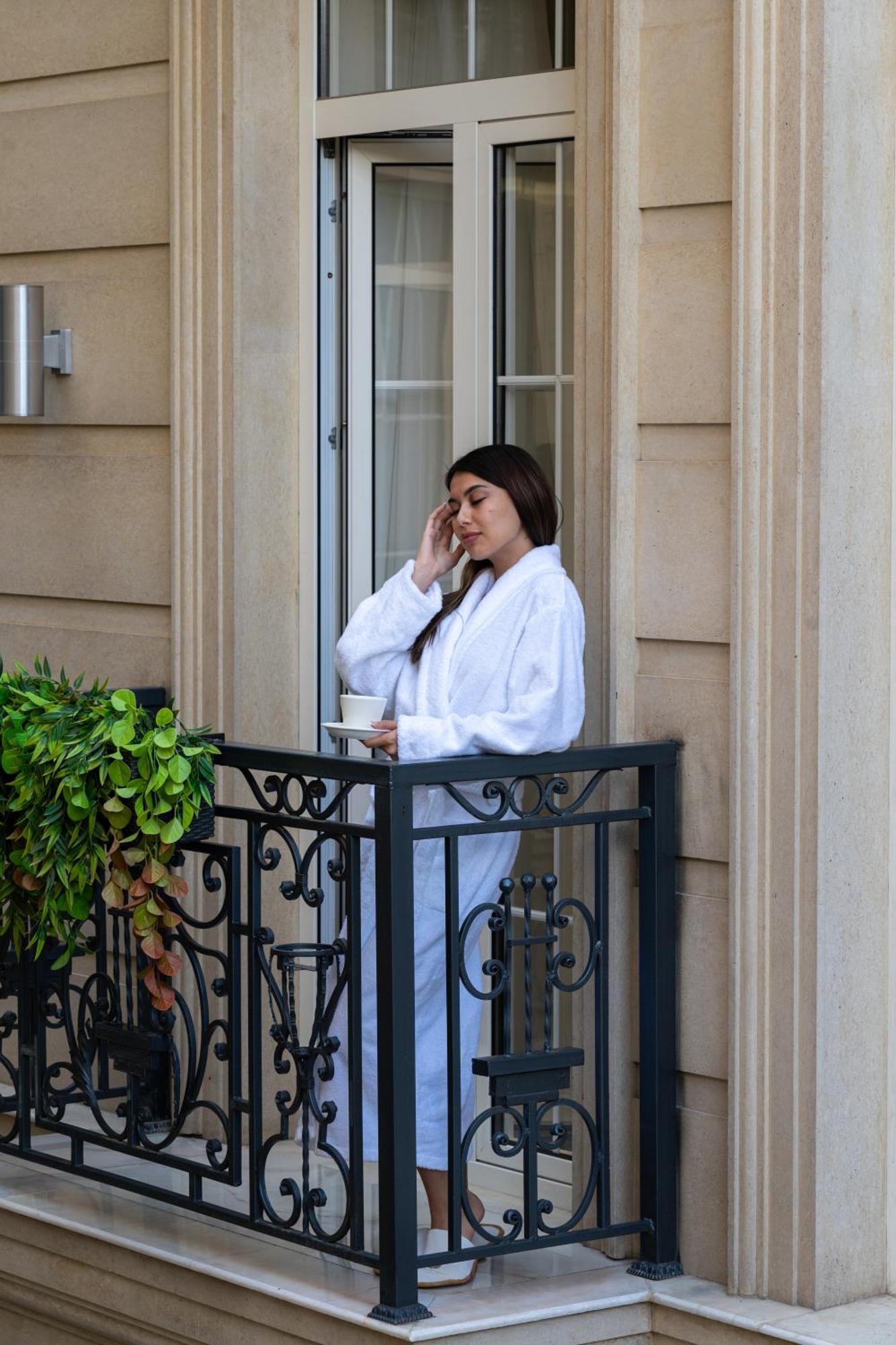 Europe Hotel ทาชเคนต์ ภายนอก รูปภาพ