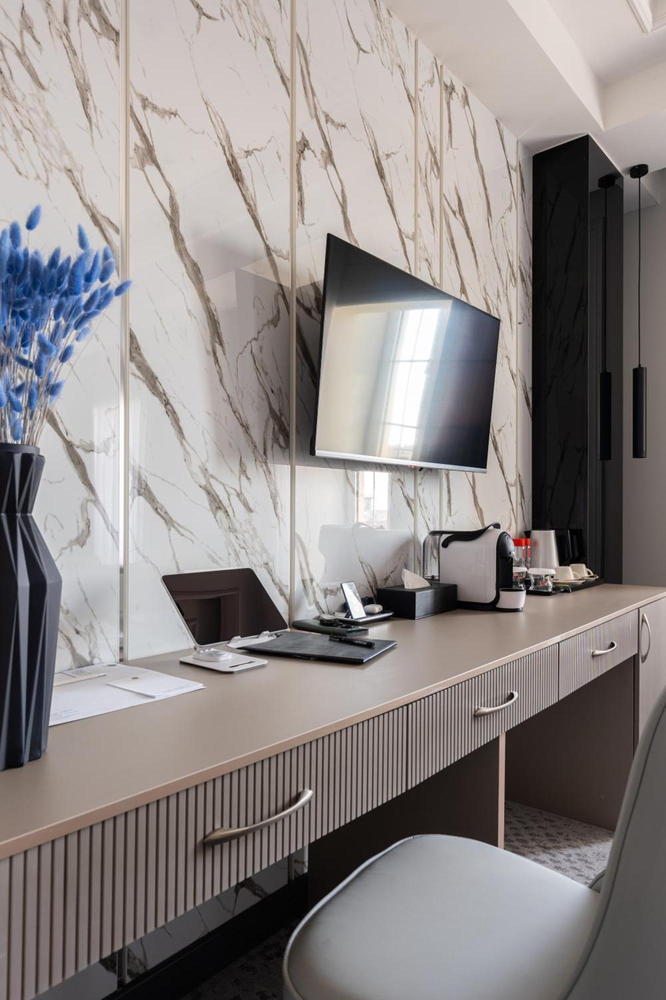 Europe Hotel ทาชเคนต์ ภายนอก รูปภาพ